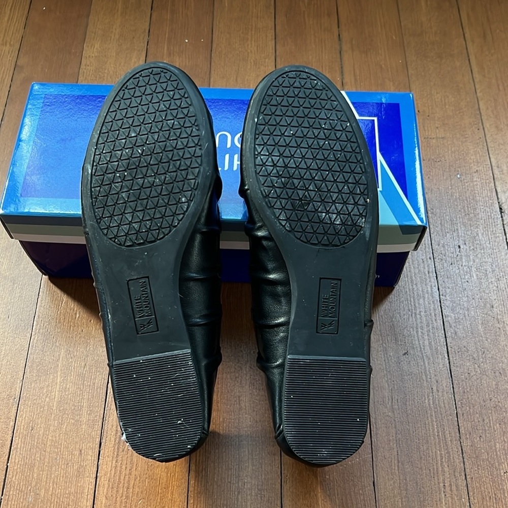 Ballet Style Flats - Picture 3 of 6